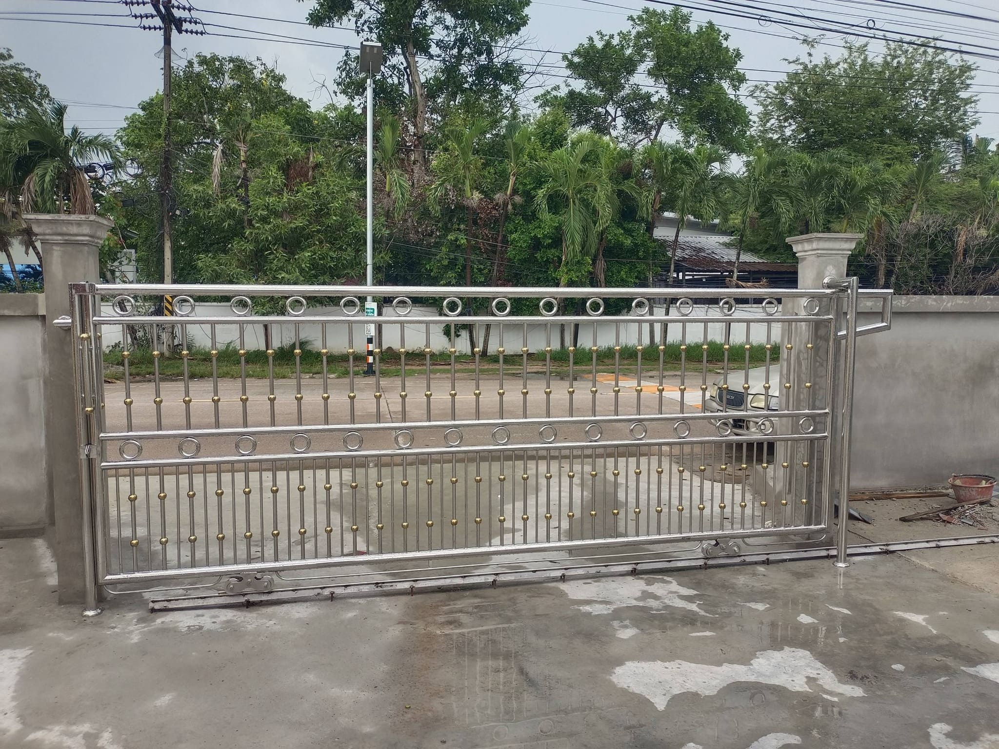 รับทำประตูสแตนเลสทั่วประเทศ