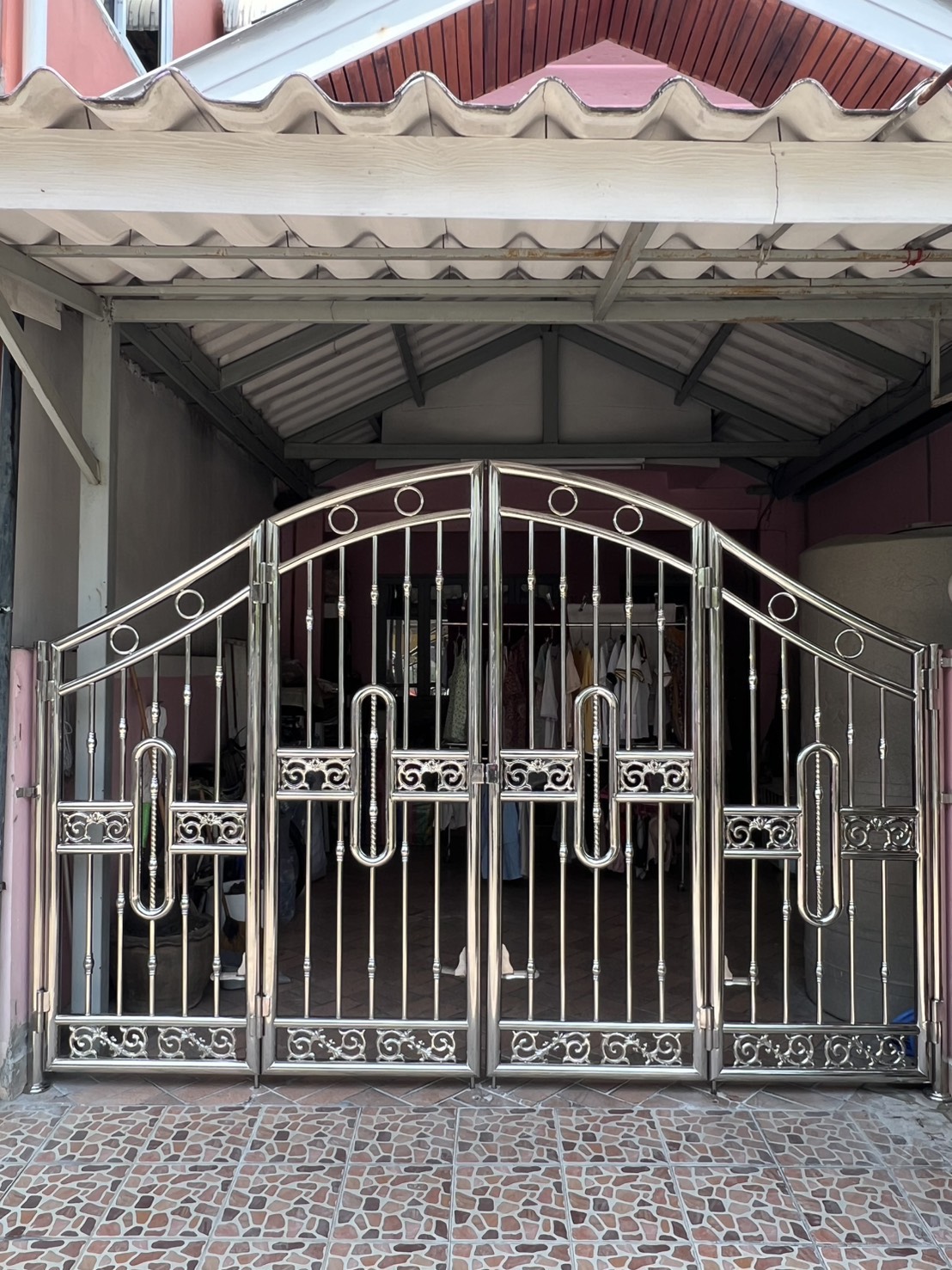 รับทำประตูสแตนเลส